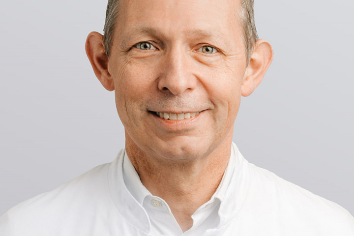 Mitarbeitende 1080x1388px3 v2